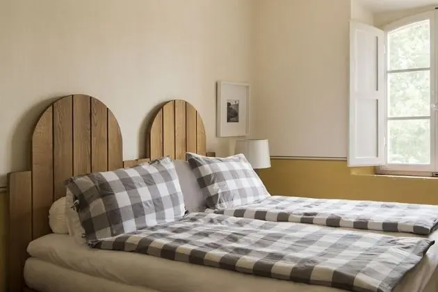 Tek Büyük veya İki Ayrı Yataklı Oda, 1 Büyük (Queen) Boy Yatak, Sigara İçilmez