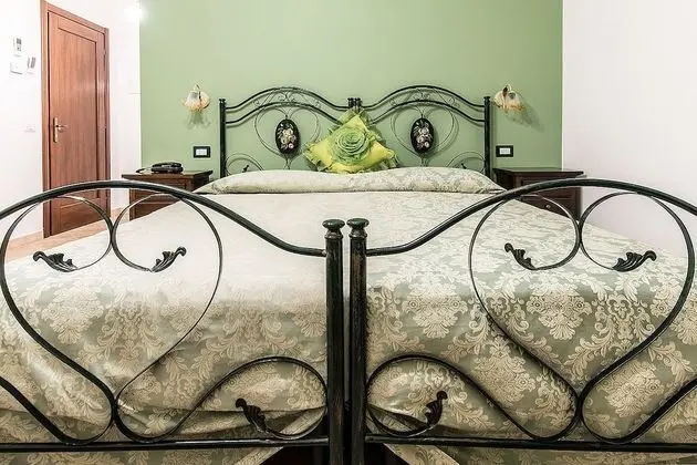 Family Stüdyo, Tepe Manzaralı