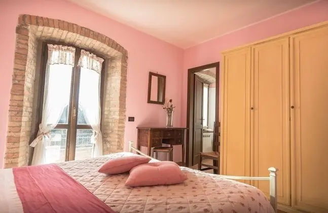 Comfort Tek Büyük Yataklı Oda, 1 Büyük (Queen) Boy Yatak, Özel Banyo, Bahçe Manzaralı (Rosa)