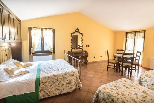 Family Dört Kişilik Oda, 1 Yatak Odası, Özel Banyo, Bahçe Manzaralı (La Ginestra)