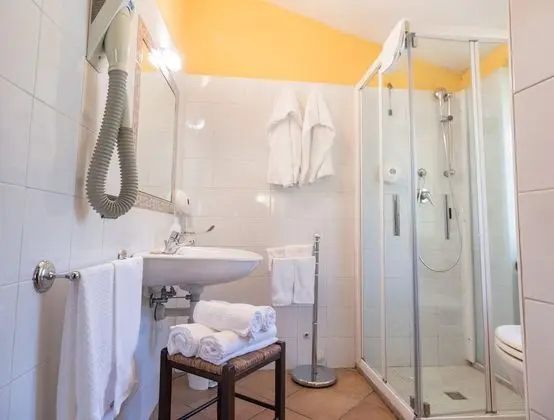 Family Dört Kişilik Oda, 1 Yatak Odası, Özel Banyo, Bahçe Manzaralı (La Ginestra)