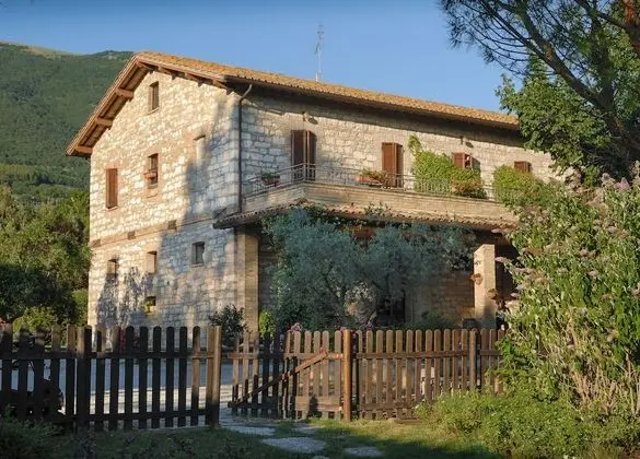 Luxury Üç Kişilik Oda, 1 Yatak Odası, Özel Banyo, Bahçe Manzaralı (Il Giglio)