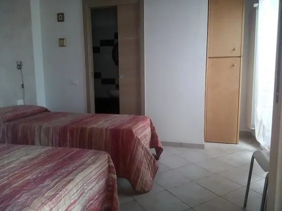 Standard Tek Büyük veya İki Ayrı Yataklı Oda