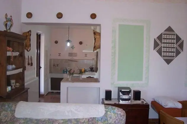 Family Apart Daire, Bahçe Manzaralı