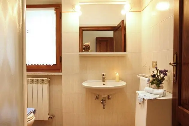 Basic Tek Büyük Yataklı Oda, Avlu Manzaralı