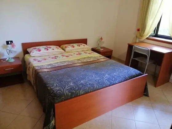 Classic Tek Büyük Yataklı Oda