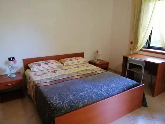 Classic Tek Büyük Yataklı Oda