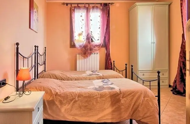 Apart Daire, 2 Yatak Odası, Bahçe Manzaralı