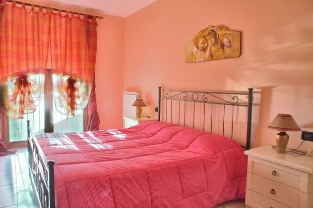 Apart Daire, 2 Yatak Odası, Bahçe Manzaralı