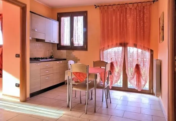 Apart Daire, 2 Yatak Odası, Bahçe Manzaralı