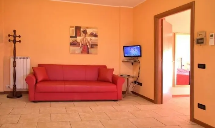 Apart Daire, 2 Yatak Odası, Bahçe Manzaralı