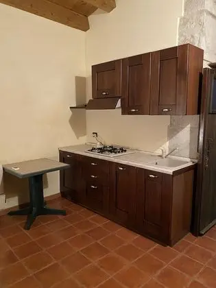 Tek Büyük Yataklı Oda, Küçük Mutfak