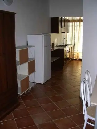 Apart Daire, 1 Büyük (Queen) Boy Yatak ve Çekyat