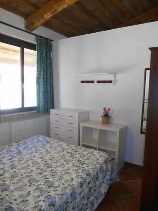 Tek Büyük Yataklı Oda, 1 Büyük (Queen) Boy Yatak, Bahçe Manzaralı