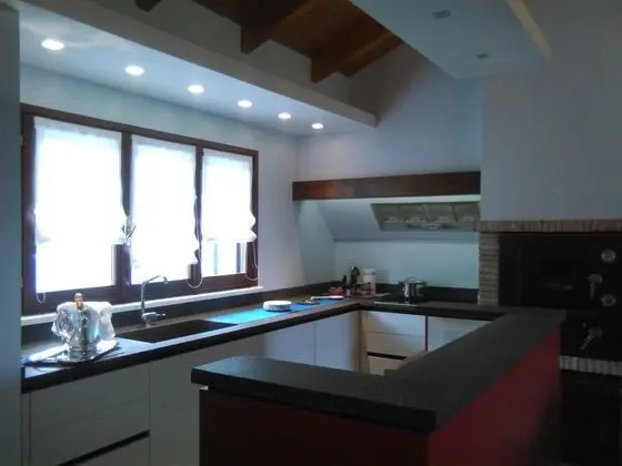Stüdyo, Bahçe Manzaralı