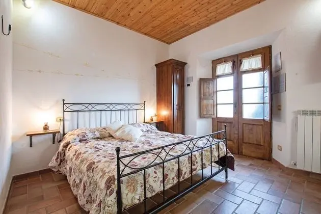 Traditional Tek Büyük Yataklı Oda, Özel Banyo, Tepe Manzaralı