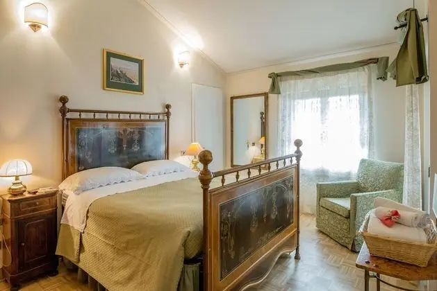 Basic Tek Büyük Yataklı Oda (La Fontana)