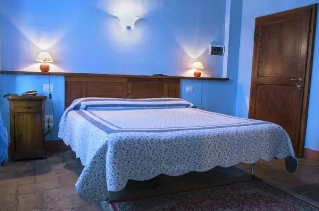 Classic Tek Büyük Yataklı Oda