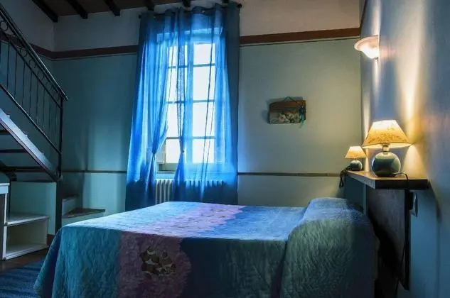 Classic Tek Büyük Yataklı Oda