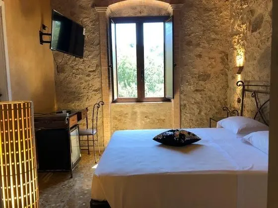 Tek Büyük Yataklı Oda (Inverno)