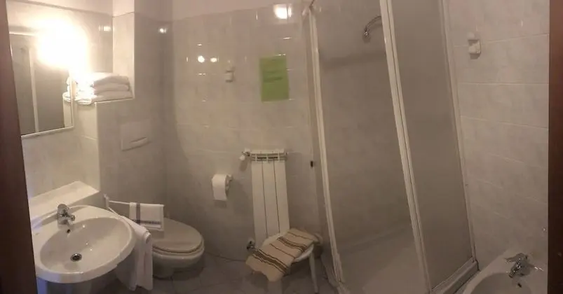 Traditional Üç Kişilik Oda, Engellilere Uygun