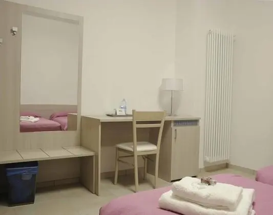 İki Ayrı Yataklı Oda, 2 Tek Kişilik Yatak
