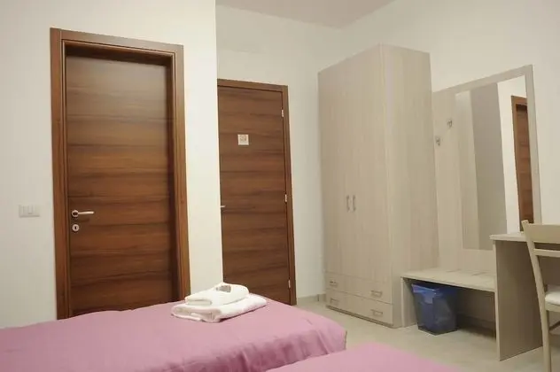 İki Ayrı Yataklı Oda, 2 Tek Kişilik Yatak