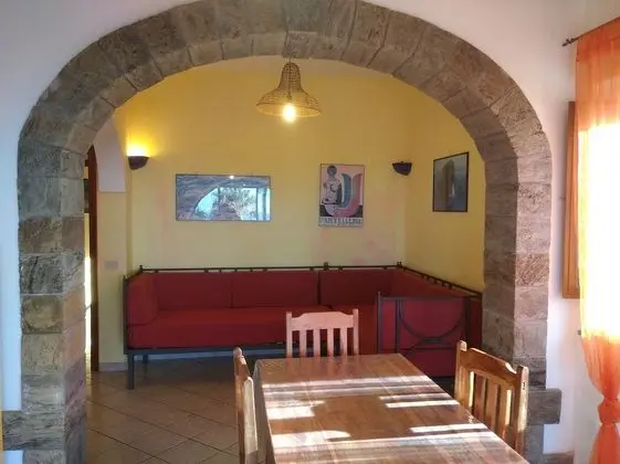 Standard Apart Daire, 1 Yatak Odası, Teras, Deniz Manzaralı (U Macasenu)