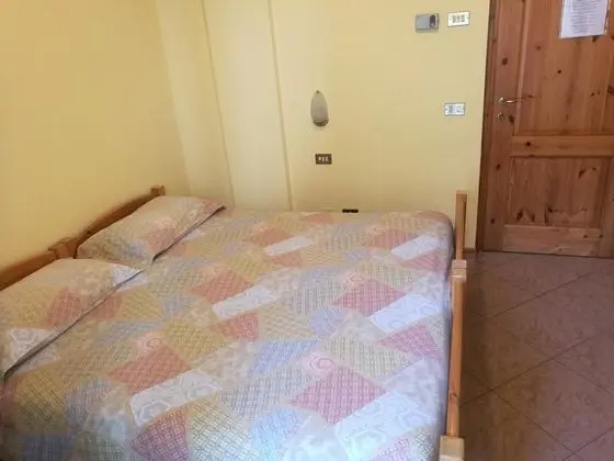 Economy Tek Büyük Yataklı Oda