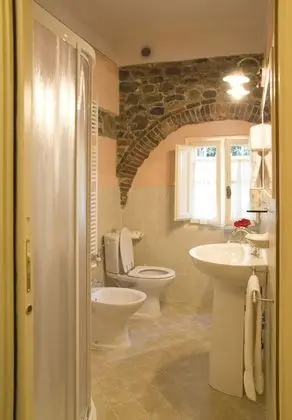 Apart Daire, 3 Yatak Odası, 2 Banyolu (Mimi)