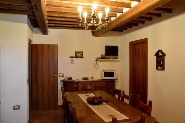 Basic Apart Daire, 2 Yatak Odası, Küçük Mutfak (Ribes)