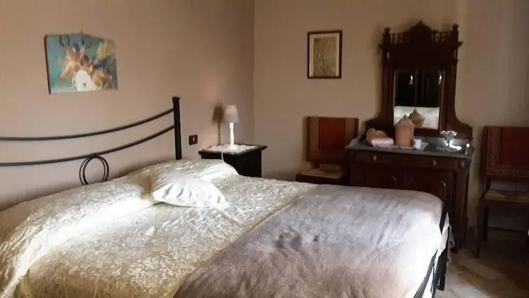 Classic Tek Büyük Yataklı Oda, Tepe Manzaralı