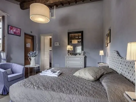 Classic Tek Büyük Yataklı Oda