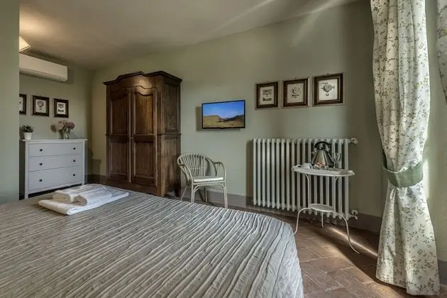 Classic Tek Büyük Yataklı Oda