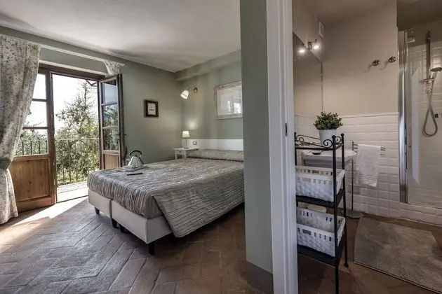 Classic Tek Büyük Yataklı Oda