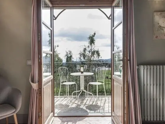 Superior Tek Büyük veya İki Ayrı Yataklı Oda