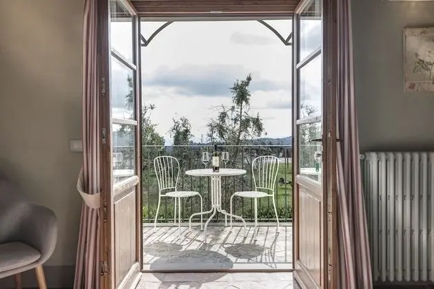 Superior Tek Büyük veya İki Ayrı Yataklı Oda