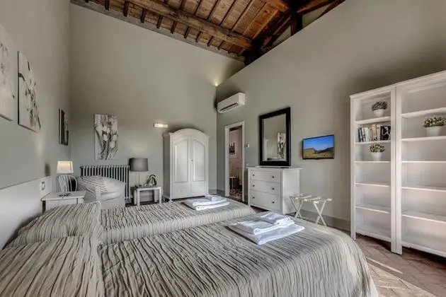 Superior Tek Büyük veya İki Ayrı Yataklı Oda