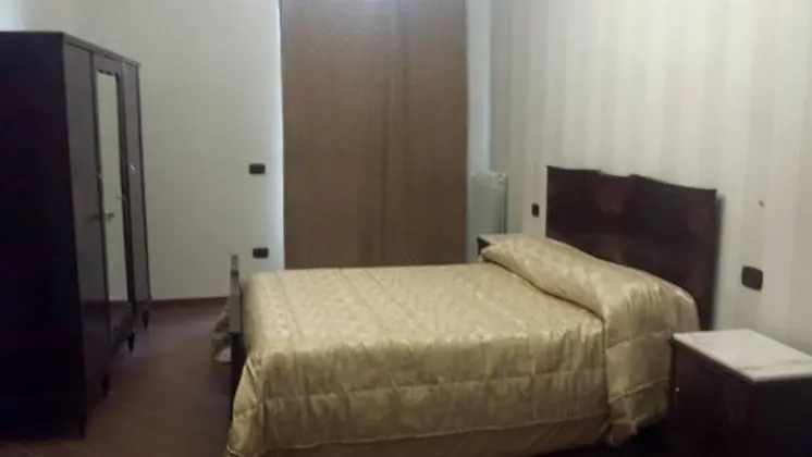 Tek Büyük Yataklı Oda, 1 Büyük (Queen) Boy Yatak