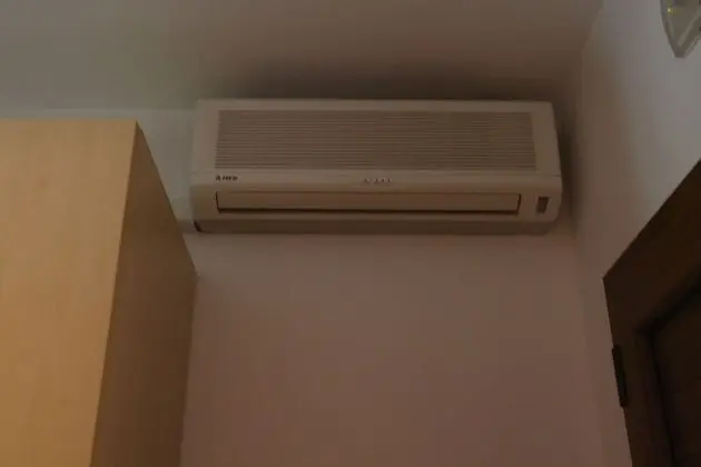 Tek Büyük veya İki Ayrı Yataklı Oda (4)