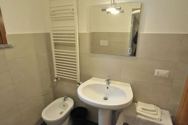 Basic Apart Daire, Balkon