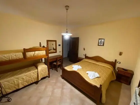 Dört Kişilik Oda
