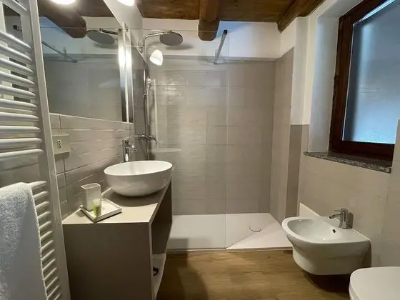 Classic Tek Büyük veya İki Ayrı Yataklı Oda