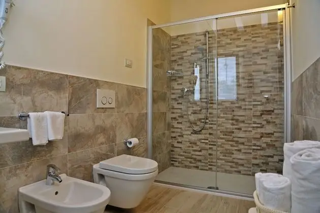 Deluxe Tek Büyük veya İki Ayrı Yataklı Oda, Teras, Ek Bina