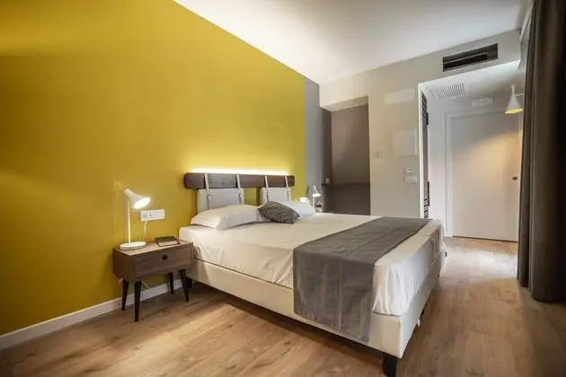 Superior Tek Büyük veya İki Ayrı Yataklı Oda, Balkon