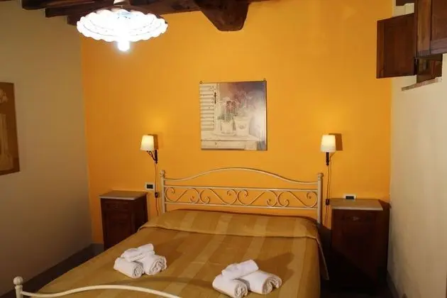 Apart Daire, 1 Büyük (Queen) Boy Yatak ve Çekyat