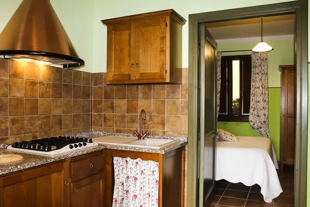 Apart Daire, 1 Yatak Odası, Küçük Mutfak