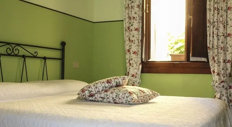 Tek Büyük veya İki Ayrı Yataklı Oda, Buzdolabı