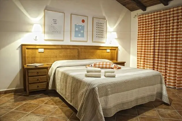 Tek Büyük veya İki Ayrı Yataklı Oda, Buzdolabı