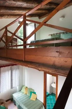 Tek Büyük Yataklı Oda, Teras, Bahçe Manzaralı